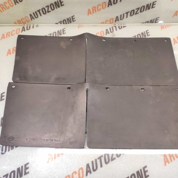 MUD FLAP VAN OMNI AMP 1133