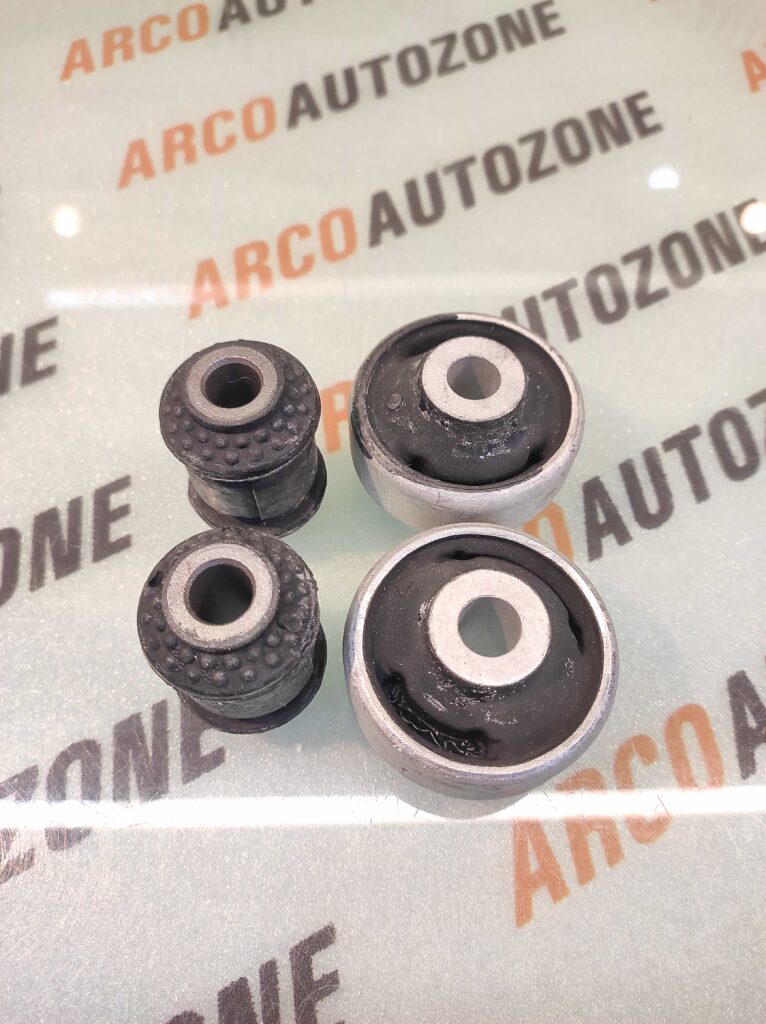 FRONT BUSH KIT POLO VENTOFABIA RAPID AMEO BORSEHUNG 1J0407181S1