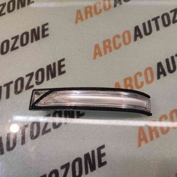 SIDE MIRROR INDICATOR I10 I20 T2 LEFT HYU