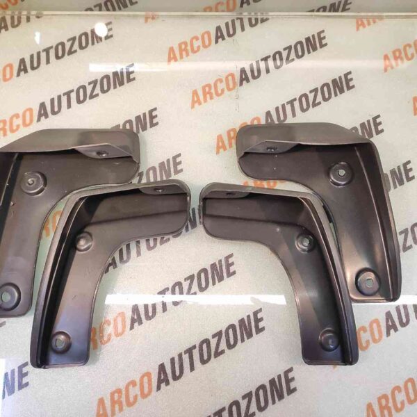 MUD FLAP CARENS SKI