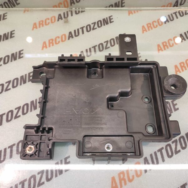 BATTERY TRAY GRAND PETROL HYU 37150B4000