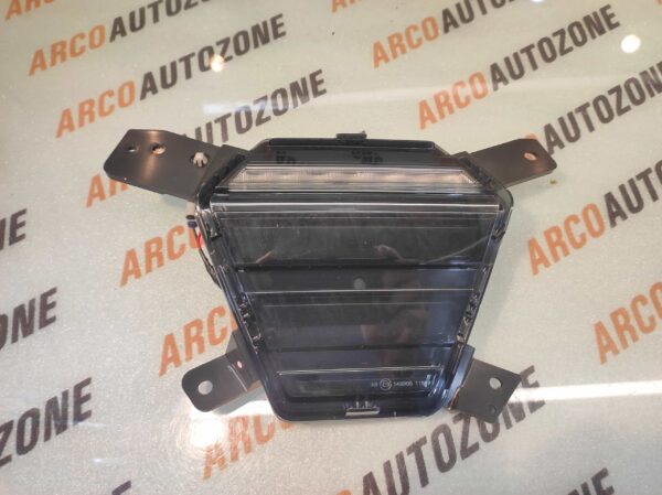 REAR BUMPER LIGHT BE6E CENTRE MAH 1703BB200011N