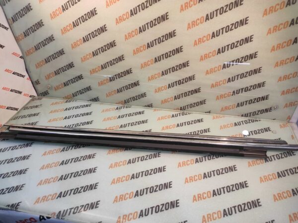 BODY OUTER WEATHERSTRIP OUTER GARNISH ACCORD T4 GARNISH