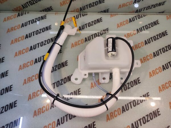 WIPER BOTTLE NEXON WITH MOTOR SINGLE HOLE TATA 543882400140