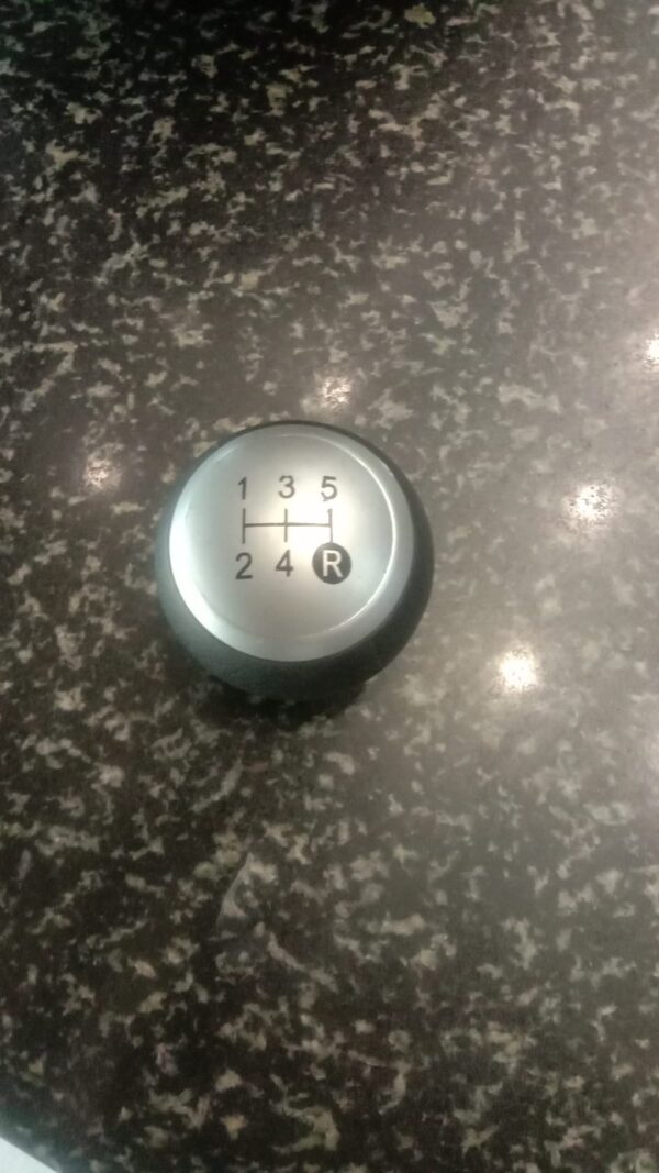 GEAR SHIFTER NOB ETIOS PETROL SILVER IMP
