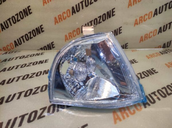 CORNER LIGHT OCTAVIA OM RIGHT IMP