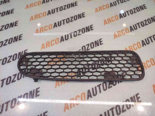 LOWER GRILL SANTRO ZIP RIGHT IND