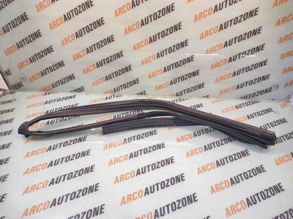 RUN CHANNEL BALENO GLANZA FRONT LEFT