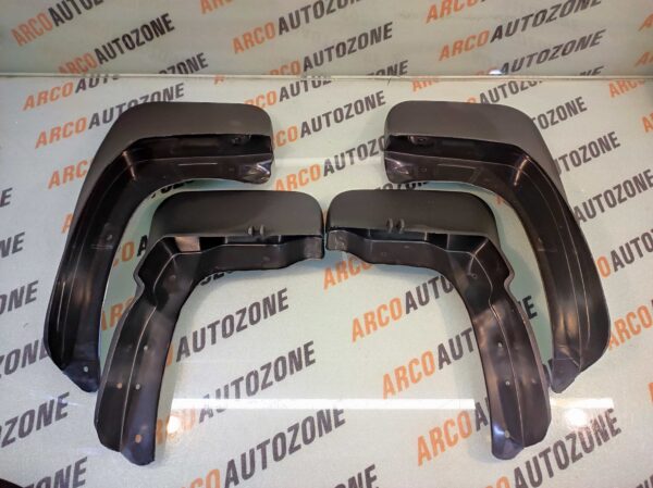 MUD FLAP POLO T2 SET