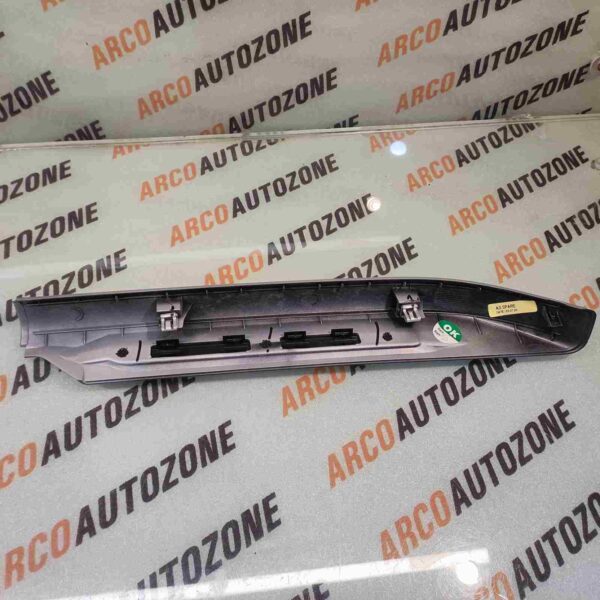 BODY ROOF TRIM FRONT ROOF RAIL VENUE 1ST GEN RR RIGHT HYU 87292K3000