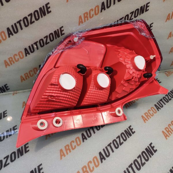 LIGHTING TAIL LIGHT CELERIO RIGHT LUMAX 127RCUCLRR